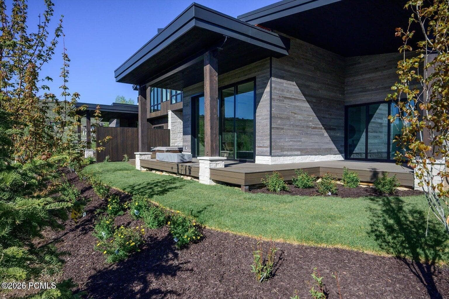 3160 E Arrowhead Trail A, Hideout, UT 84036