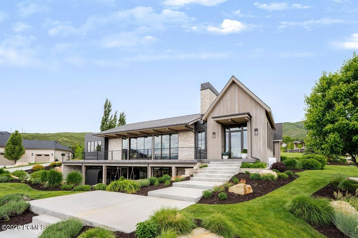 433 N 850 West, Midway, UT 84049